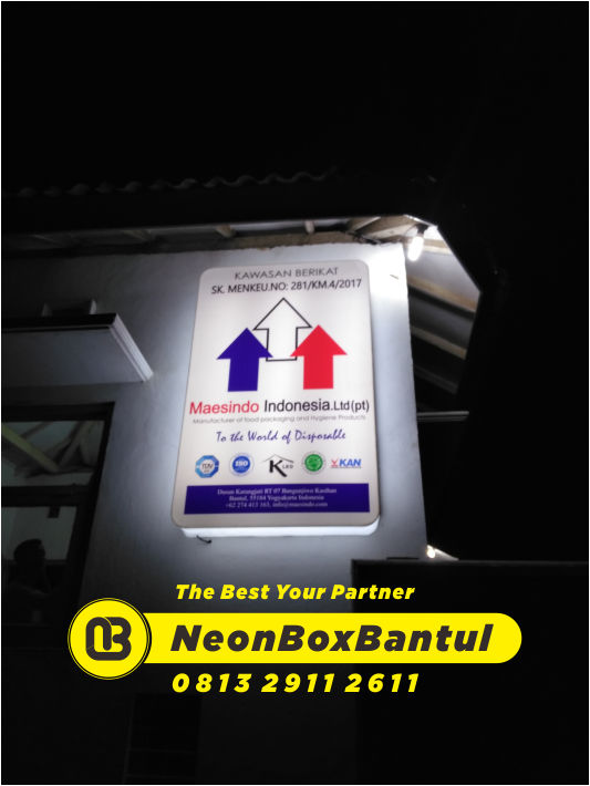Pembuatan Neon Box murah di Bantul